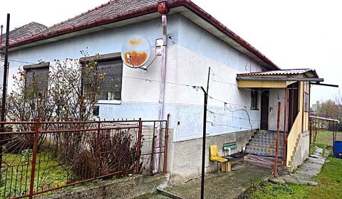 Eladó Családi ház, Családi ház, Veľké Úľany, Galanta, Szlovákia