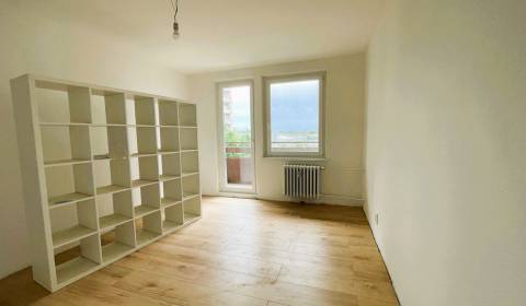 Eladó 3 szobás lakás, 3 szobás lakás, Družstevná, Pezinok, Szlovákia