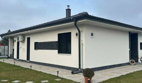 Eladó Családi ház, Családi ház, Komárno, Szlovákia