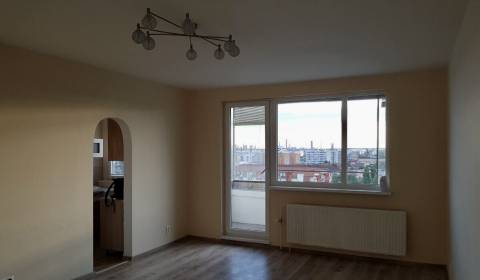 Eladó 2 szobás lakás, 2 szobás lakás, Podzáhradná, Bratislava - Poduna