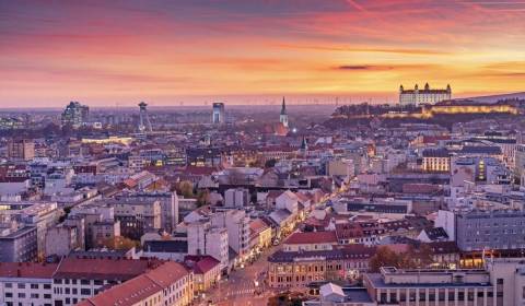 Eladó Épület, Épület, Bratislava - Staré Mesto, Szlovákia
