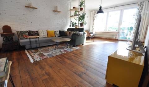 Eladó 3 szobás lakás, 3 szobás lakás, Šancová, Bratislava - Staré Mest