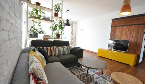 Eladó 3 szobás lakás, 3 szobás lakás, Šancová, Bratislava - Staré Mest
