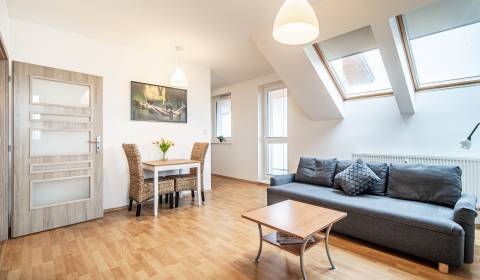 Eladó 2 szobás lakás, 2 szobás lakás, Muškátová, Pezinok, Szlovákia