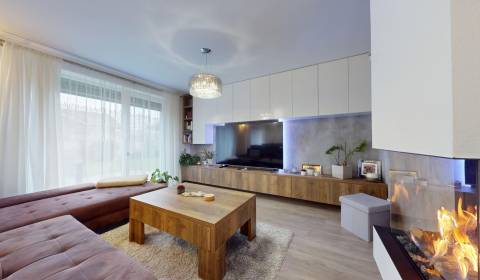 Eladó Családi ház, Családi ház, Slnečná, Pezinok, Szlovákia