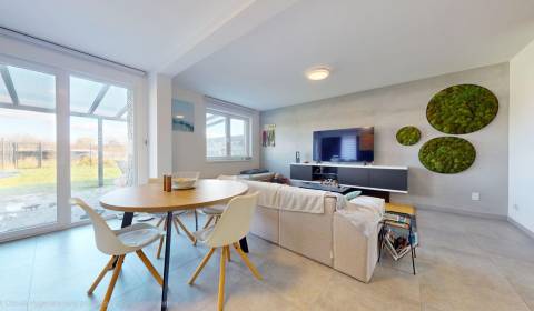 Eladó Családi ház, Családi ház, Poľná, Pezinok, Szlovákia