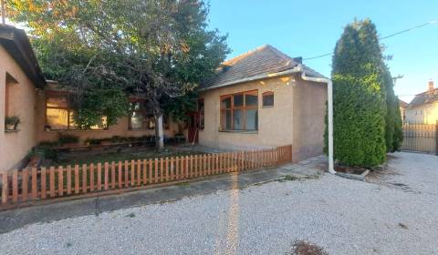 Eladó Családi ház, Családi ház, Komárno, Szlovákia