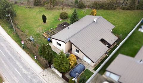 Eladó Üzlethelység, Üzlethelység, Hlavná ulica, Dunajská Streda, Szlov