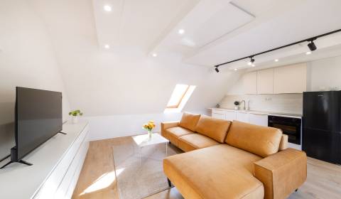 Kiadó 2 szobás lakás, 2 szobás lakás, Beniakova, Nitra, Szlovákia