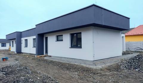 Eladó Családi ház, Családi ház, Šaľa, Szlovákia