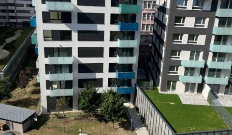 Kiadó 4 szobás lakás, 4 szobás lakás, Jégého, Bratislava - Ružinov, Sz