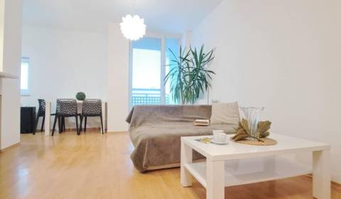 Eladó 2 szobás lakás, 2 szobás lakás, Galanta, Szlovákia