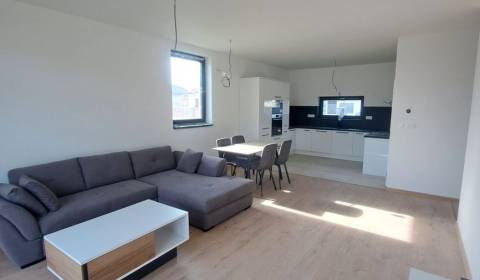 Eladó Családi ház, Családi ház, Galanta, Szlovákia