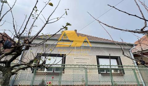 Eladó Családi ház, Családi ház, Dvory nad Žitavou, Nové Zámky, Szlovák