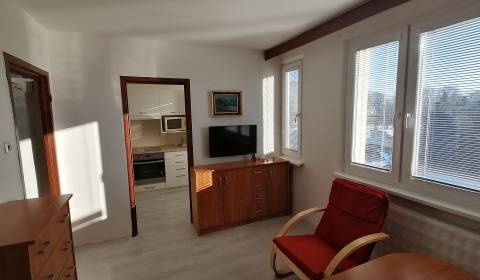 Kiadó 1 szobás lakás, 1 szobás lakás, 1. Československej brigády, Mart