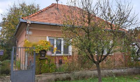 Eladó Családi ház, Családi ház, Nové Zámky, Szlovákia