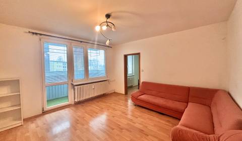 Eladó 3 szobás lakás, 3 szobás lakás, Centrum, Čadca, Szlovákia