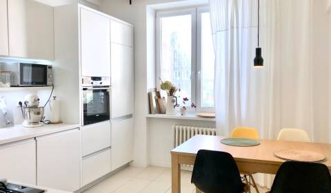 Kiadó 2 szobás lakás, 2 szobás lakás, Björnsonova, Bratislava - Staré 