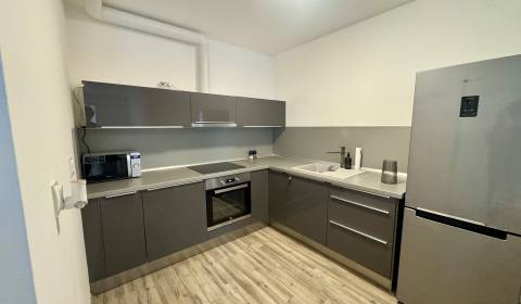 Kiadó 2 szobás lakás, 2 szobás lakás, Žilina, Szlovákia