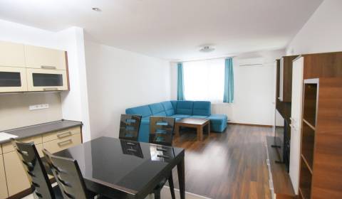 Kiadó 2 szobás lakás, 2 szobás lakás, Dolný Šianec, Trenčín, Szlovákia