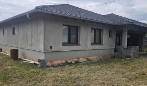 Eladó Családi ház, Családi ház, Nové Zámky, Szlovákia