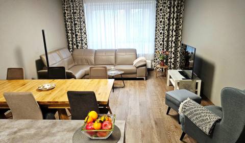 Kiadó 3 szobás lakás, 3 szobás lakás, Blumentálska, Bratislava - Staré