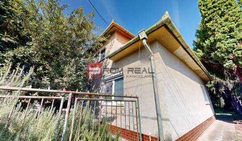 Eladó Családi ház, Családi ház, Hurbanova, Senec, Szlovákia