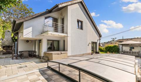 Eladó Családi ház, Családi ház, Jaskový rad, Bratislava - Nové Mesto, 