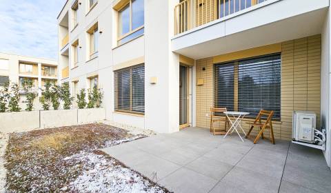 Kiadó 2 szobás lakás, 2 szobás lakás, Cukrovarská, Trnava, Szlovákia