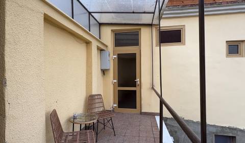 Eladó Családi ház, Családi ház, Komárno, Szlovákia