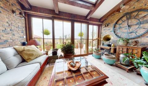 Eladó Családi ház, Családi ház, Bratislava - Jarovce, Szlovákia