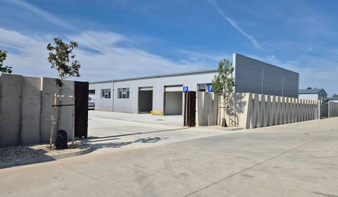 Kiadó Garázsok, Garázsok, Železničná, Senec, Szlovákia