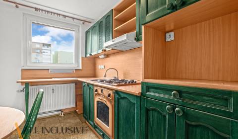 Eladó 4 szobás lakás, 4 szobás lakás, Radničné námestie, Dunajská Stre