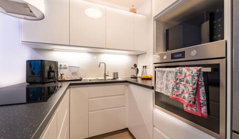 Eladó 2 szobás lakás, 2 szobás lakás, Slavomírova, Pezinok, Szlovákia