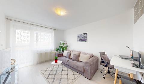 Eladó 2 szobás lakás, 2 szobás lakás, Námestie hraničiarov, Bratislava