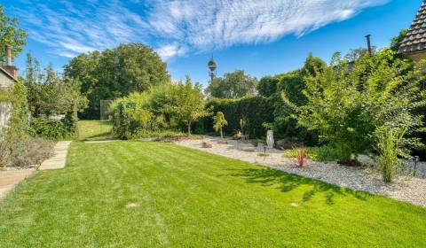 Eladó Családi ház, Családi ház, Trnava, Szlovákia