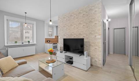 Eladó 2 szobás lakás, 2 szobás lakás, Wilsonova, Bratislava - Staré Me