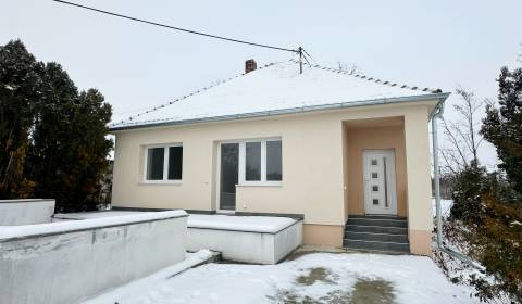 Eladó Családi ház, Családi ház, Komárno, Szlovákia