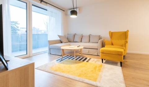 Kiadó 2 szobás lakás, 2 szobás lakás, Skalická cesta, Bratislava - Nov