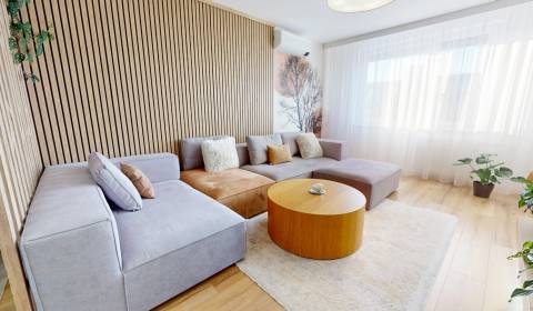 Eladó 3 szobás lakás, 3 szobás lakás, Rákócziho, Komárno, Szlovákia