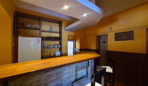 Eladó Családi ház, Családi ház, Komárno, Szlovákia