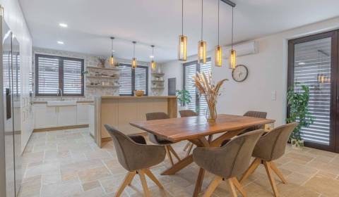 Eladó Családi ház, Családi ház, Garden Town, Dunajská Streda, Szlováki