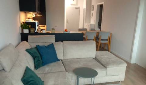 Eladó 2 szobás lakás, 2 szobás lakás, Vrbenského, Bratislava - Rača, S