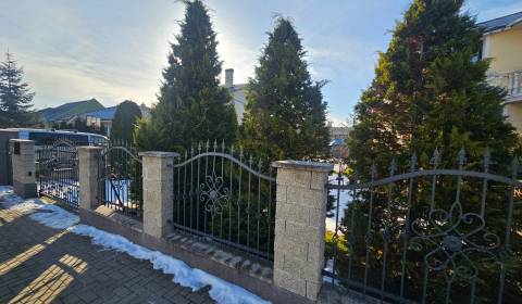 Eladó Családi ház, Családi ház, Mojmírova, Topoľčany, Szlovákia