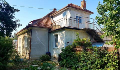 Eladó Családi ház, Családi ház, Dubová, Piešťany, Szlovákia