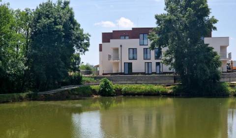 Eladó 3 szobás lakás, 3 szobás lakás, Vtáčia, Senec, Szlovákia