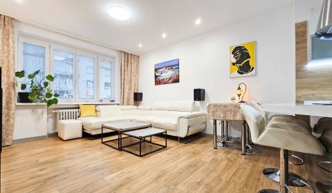 Eladó 3 szobás lakás, 3 szobás lakás, Záhradnícka, Bratislava - Staré 