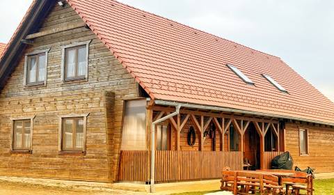 Eladó Családi ház, Családi ház, ., Prievidza, Szlovákia