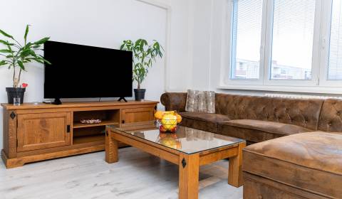 Eladó 1 szobás lakás, 1 szobás lakás, Kozmonautická, Bratislava - Ruži