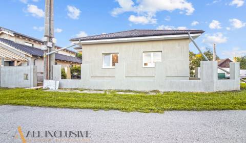 Eladó Családi ház, Családi ház, Šaľa, Szlovákia